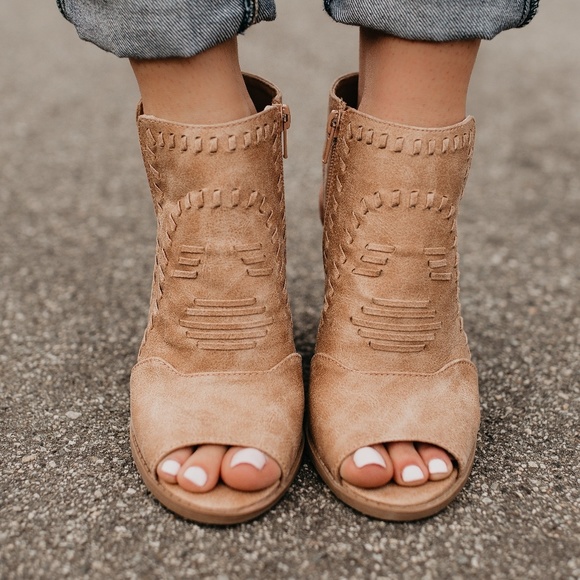 SEE NEW LISTING ✨ Peep Toe Bootie - TAN - Picture 2 of 7